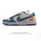 公司级 耐克 Nike Dunk Low Retro 运动鞋复古板鞋。作为 80 年代经典篮球鞋款，起初专为硬木球场打造，后来成为席卷街头的时尚标杆，现以经典细