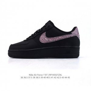 160 耐克 Nike Air Force 1 '07 Low 空军一号 小白鞋 含气垫 低帮百搭厚底增高休闲运动板鞋。柔软、弹性十足的缓震性能和出色的中底设计