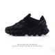 耐克 Nike Air Max Dn8 全掌气垫科技运动跑步鞋Fq7860-005。鞋款采用醒目渐变织物和动态波浪状结构鞋面，搭配黑色中底和外底，以及迷你黑色