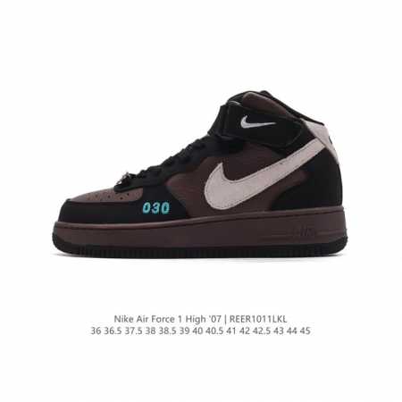 耐克 Nike Air Force 1 ‘07 High 空军一号 Af1 高帮魔术贴百搭休闲厚底增高运动板鞋时尚男女鞋，柔软、弹性十足的缓震性能和出色的中底设 - 点击图像关闭