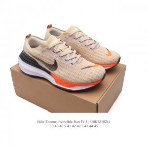 耐克 Nike Zoomx Invincible Run Fk 3 机能风格运动鞋 厚底增高老爹鞋。最新一代的invincible 第三代来了！首先鞋面采用的是