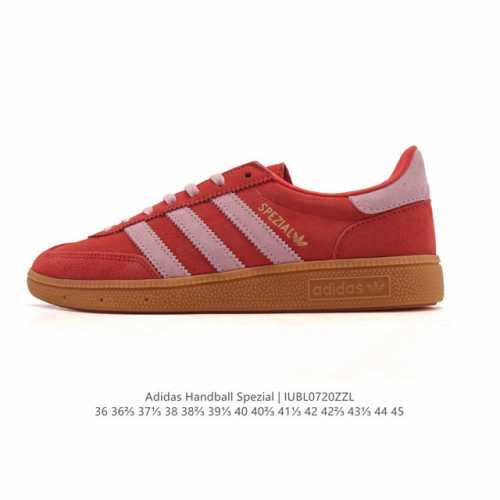 公司级 阿迪达斯 Adidas Handball Spezial 低帮三叶草学院风复古休闲板鞋 德训鞋 橡胶底柔软皮革经典运动鞋板鞋。圆头、缝合拼接设计、正面绑