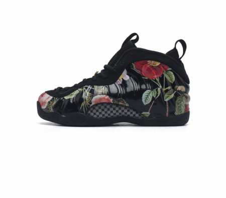 公司级 耐克nike Air Foamposite One 时尚运动鞋潮篮球鞋 是一双内场的后卫战靴 97年1月份首期发行 使用foamposite一次成型的喷 - 点击图像关闭