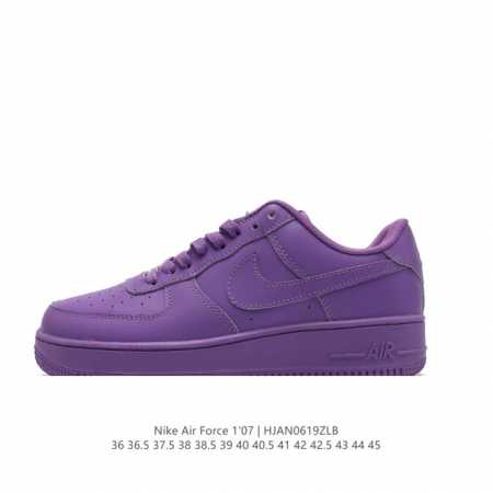 耐克 Nike Air Force 1 '07 Low 空军一号含气垫 低帮百搭厚底增高休闲运动板鞋。柔软、弹性十足的缓震性能和出色的中底设计，横跨复古与现代的 - 点击图像关闭