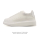 公司级 Alexandermcqueen 亚历山大 麦昆Mcq 运动小白鞋 厚底增高闪尾光滑牛皮平底鞋休闲鞋 时尚男女板鞋潮运动鞋 ，火爆到大街小巷无人不知，无