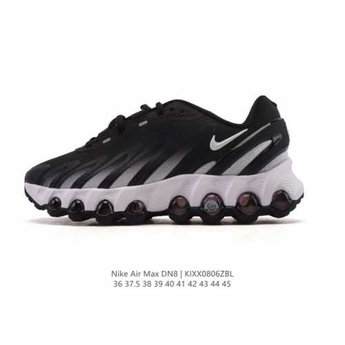 耐克 Nike Air Max Dn8 全掌气垫科技运动跑步鞋Fq7860-005。鞋款采用醒目渐变织物和动态波浪状结构鞋面，搭配黑色中底和外底，以及迷你黑色