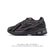 公司级 新百伦 New Balance M 6系列 复古运动鞋单品宝藏老爹鞋款。作为NB最经典的档案鞋型之一，与2002一样， 6有着NB最成熟的技术加持和复古