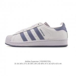 阿迪达斯 Adidas Superstar 2025年新款鞋子 经典贝壳头系列 新款休闲板鞋潮流男女士运动鞋 。鞋面皮革拼接材质 标志性的贝壳鞋头，简约的线条。