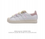 阿迪达斯 Adidas Superstar 三叶草经典贝壳头系列 新款休闲板鞋潮流男女士运动鞋 ，鞋面柔软皮革材质 标志性的贝壳鞋头，锯齿三条纹，简约的线条。就