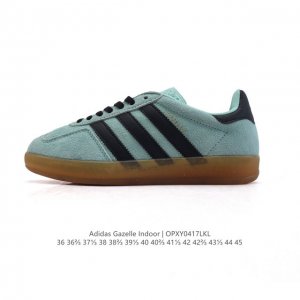 性价比版本 阿迪达斯 Adidas Originals Gazelle Indoor 复古三叶草防滑透明橡胶板鞋经典运动鞋。这款经典鞋,忠于原版设计,缀撞色三条