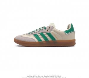 阿迪达斯 德训鞋 经典复古低帮休闲运动慢跑鞋wales Bonner X Adidas 2023 全新秋冬系列联名鞋款 经典运动板鞋 该鞋超大鞋舌采用皮革制成
