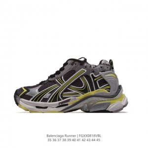 独家实拍 Ok扫描版本 纯原版本 新款balenciaga 巴黎世家-Runner 7.0 通过溢胶、做旧、缝线等细节，展示了设计师 Demna 的运动鞋风格，