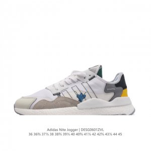 真爆 阿迪达斯 Adidas Nite Jogger 全新配色王嘉尔代言款运动鞋。织物透气鞋面 夜行者 3M反光 真爆大底复古跑鞋。 针织透气网布搭配皮革拼接打