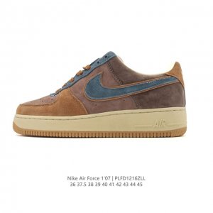 耐克 Nike Air Force 1 '07 Low 空军一号含气垫 低帮 小白鞋 百搭厚底增高休闲运动板鞋。柔软、弹性十足的缓震性能和出色的中底设计，横跨复