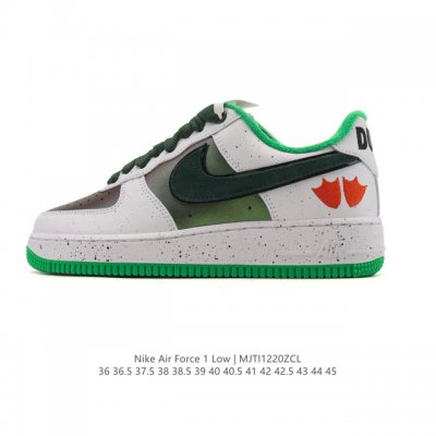 耐克 Nike Air Force 1 '07 Low 空军一号含气垫 低帮 小白鞋 百搭厚底增高休闲运动板鞋。柔软、弹性十足的缓震性能和出色的中底设计，横跨复