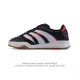 阿迪达斯 Adidas Predator Mundial Shoes 经典运动板鞋 从往昔汲取灵感的足球风经典运动鞋 这款Adidas经典运动鞋，融合往日经典设