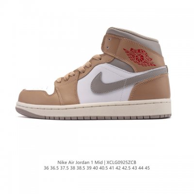 耐克 乔丹Air Jordan 1 Low Aj1 乔1 乔丹1代Aj1 高帮复古文化休闲运动篮球鞋。该鞋款从 1985 年元年款汲取设计灵感，焕新演绎简约经典