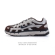 170 耐克(Nike)男子休闲运动鞋P-6000Premium 轻便舒适透气防滑缓震耐磨跑步鞋。P-6000 是一款植根于 2000 年代风格的混合款式，让人