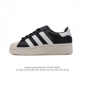 阿迪达斯 ADIDAS SUPERSTAR 三叶草经典贝壳头系列 新款休闲板鞋潮流男女士运动鞋 。鞋面柔软皮革材质 标志性的贝壳鞋头，锯齿三条纹，简约的线条。就
