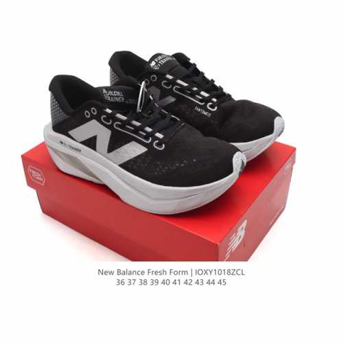 公司级 新百伦 [New Balance] Fresh Form 男女士运动鞋 厚底增高跑鞋，这款跑鞋不仅有着以大数据为基础的FRESH FOAM虎蜂大底，还有