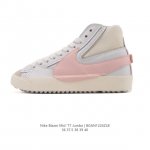 耐克 Nike Blazer Mid '77 Jumbo 女士运动鞋 抓地板鞋革新重塑经典街头人气鞋款。采用人气传统外观，巧搭大号耐克勾勾设计和宽大鞋带。柔软泡