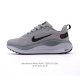 耐克 Nike Infinity Run 5 男子缓震透气公路跑步鞋 该版 Nike Infinity Run 5 采用 Reactx 泡绵，塑就出众支撑性，让
