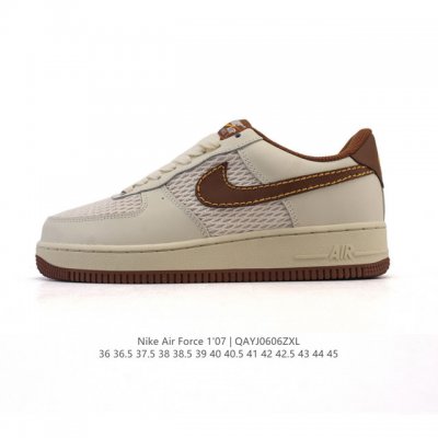 耐克 Nike Air Force 1 '07 Low 空军一号含气垫 小白鞋 2025年 蛇年新款 低帮百搭厚底增高休闲运动板鞋。柔软、弹性十足的缓震性能和出