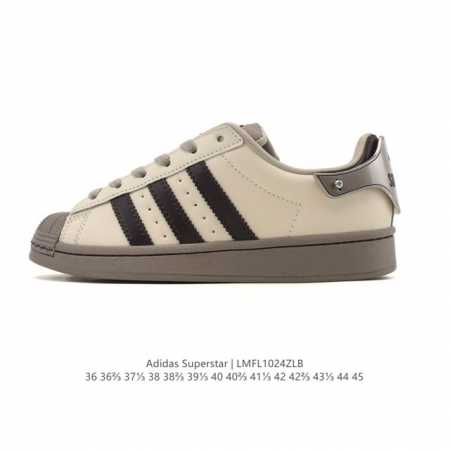 阿迪达斯 Adidas Superstar 2025年新款鞋子 经典贝壳头系列 新款休闲板鞋潮流男女士运动鞋 。鞋面皮革拼接材质 标志性的贝壳鞋头，简约的线条。 - 点击图像关闭
