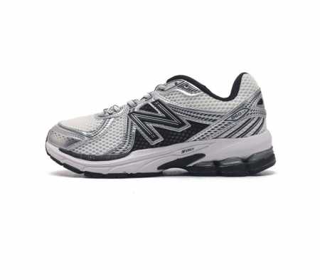 真标 Nb 新百伦 New Balance Ml860 V2 系列复古老爹风休闲运动慢跑 采用丝光猪巴皮革拼接透气网眼织物鞋面t-Beam大底提供足步弓支撑 保 - 点击图像关闭