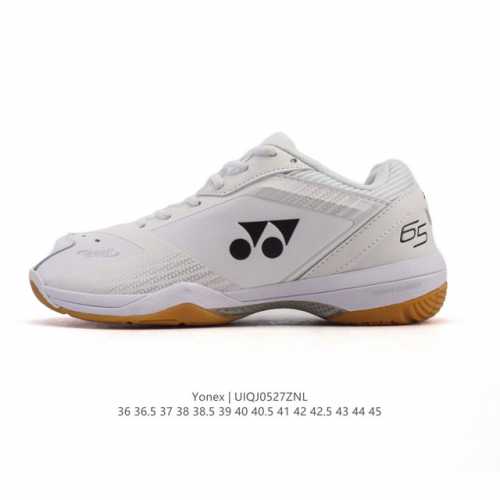 公司级 尤尼克斯 Yonex 跑步鞋 羽毛球鞋Yy训练比赛球鞋网球 设计专业减震透气运动鞋 尤尼克斯球鞋系列包括羽毛球鞋 网球鞋 高尔夫鞋和室内运动鞋等多种类型