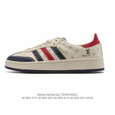 阿迪达斯 Adidas Wb Pony Tonal Samba 奶牛斑点印花毛绒运动板鞋 经典三叶草与德训鞋结合 复古种草。2025年新款，是阿迪达斯Samba