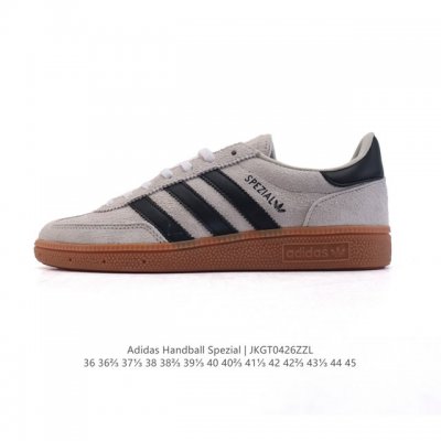 阿迪达斯 Adidas Handball Spezial 低帮三叶草学院风复古休闲板鞋 德训鞋 橡胶底柔软皮革经典运动鞋板鞋。圆头、缝合拼接设计、正面绑带、鞋舌