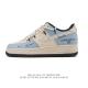 耐克 Nike Air Force 1 '07 Low 空军一号含气垫 低帮 小白鞋 解构绑带 双鞋带 百搭厚底增高休闲运动板鞋。柔软、弹性十足的缓震性能和出色