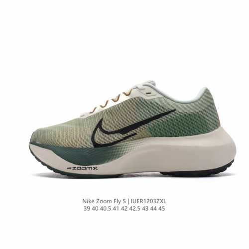 耐克 Nike Zoom Fly 5 运动鞋男士公路跑鞋竞速跑步鞋厚底增高老爹鞋。采用耐用的设计，不仅可以部署在您最喜欢的比赛的起跑线上，还可以部署在征服后的几