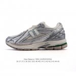 公司级 新百伦 New Balance M1906系列 复古运动鞋单品宝藏老爹鞋款。作为Nb最经典的档案鞋型之一，与 2一样，1906有着Nb最成熟的技术加持和