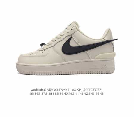 耐克 空军一号 Af1 低帮休闲板鞋 Ambush X Nk Air Force 7 Low Sp 空军一号联名标志性的swoosh延伸至鞋跟之外 鞋舌和鞋垫上 - 点击图像关闭