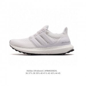 真爆 阿迪达斯 Adidas Ultraboost Shoes 运动休闲实用织物网面跑步鞋。舒适又运动的Ultraboost跑步鞋，经典,但不老。Adidas
