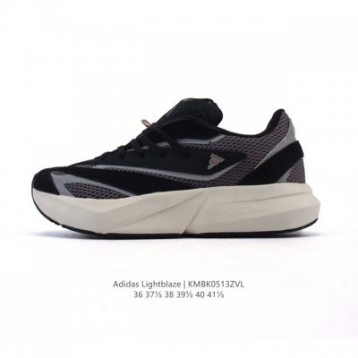 阿迪达斯 Adidas 流光跑鞋Lightblaze超轻防滑跑鞋女款新款轻运动鞋，Adidas Sportswear 专为 Z 时代流动青年打造的舒适极简搭档