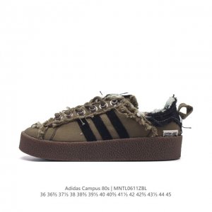真标 Adidas 阿迪达斯 男女鞋真标半码制，原楦开发版型，采用棉质帆布组合环保纤维革鞋面材质，原档案开发铝楦楦型，正确硫化组合鞋底 每次人气都不低澳洲时尚品