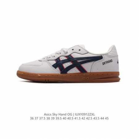 Asics 亚瑟士 Skyhand Og 休闲鞋复古舒适 防滑耐磨 低帮 板鞋 男女同款。Asics Skyhand Og 于今年 6 月初与哥本哈根的 Hay - 点击图像关闭