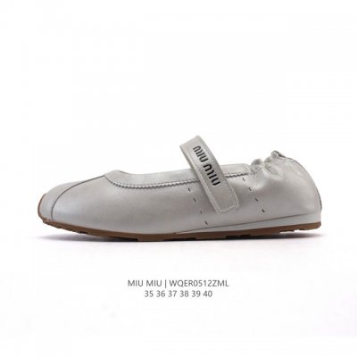 新品公司级 Miu Miu 韩系欧若拉百搭 运动甜妹风 舞蹈鞋 玛丽珍鞋 2.5Cm 女 魔术贴复古时尚百搭软底舒适 公主鞋 Miumiu2025S新款复古玛丽