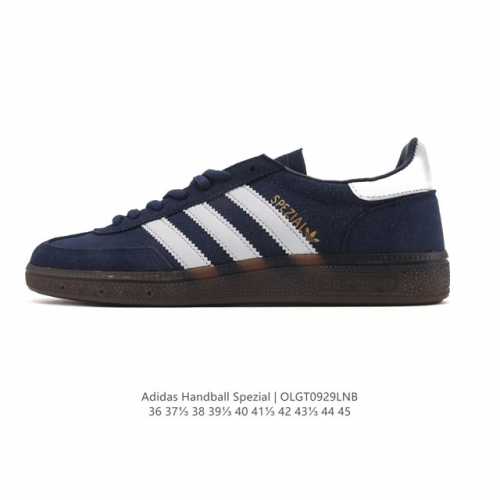 阿迪达斯 Adidas Handball Spezial 低帮三叶草学院风复古休闲板鞋 德训鞋 橡胶底柔软皮革经典运动鞋板鞋。圆头、缝合拼接设计、正面绑带、鞋舌