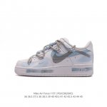 耐克 Nike Air Force 1 '07 空军一号 Af1 解构绑带 双鞋带 男女子运动鞋复古篮球鞋。巧妙结合复古美学和新潮魅力，旨在致敬 40 年来风靡