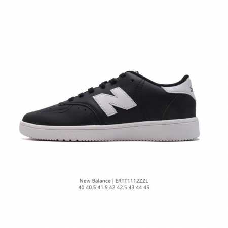 新百伦 New Balance Ct05 低帮复古运动板鞋。鞋身两侧硕大n用点缀首发，软质纤维革鞋面鞋材。鞋子鞋面以皮革覆盖，后跟饰片上new Balance - 点击图像关闭
