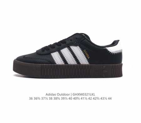 阿迪达斯 Adidas 三叶草 Outdoor 经典三条杠复古休闲运动板鞋春夏时尚简约小白鞋男女鞋情侣鞋 类型 男女鞋 货号 B28156 码数 36 36 3 - 点击图像关闭