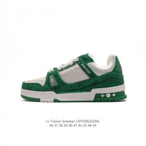 公司级 路易威登 Louis Vuitton Lv路易威登板鞋 时尚运动鞋 潮厚底增高鞋 。舒适防滑底和百搭性霸屏整个时尚娱乐圈，细节调整完美主义！鞋面采用柔软