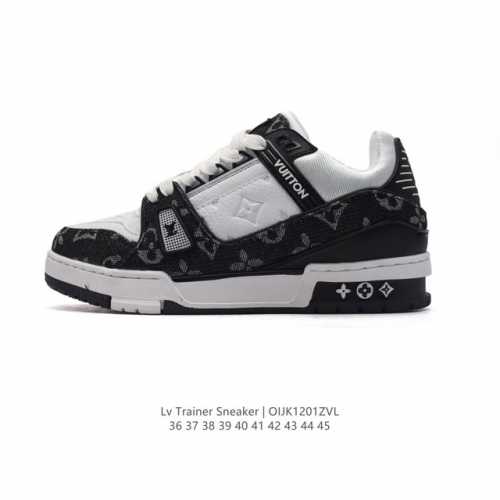 公司级 路易威登 Louis Vuitton Lv路易威登板鞋 时尚运动鞋 潮厚底增高鞋 。舒适防滑底和百搭性霸屏整个时尚娱乐圈，细节调整完美主义！采用柔软皮革