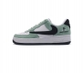 耐克 Nike Air Force 1 07 空军一号 倒钩af 1 低帮 厚底增高百搭 休闲运动板鞋 柔软 弹性十足的缓震性能和出色的中底设计 横跨复古与现代