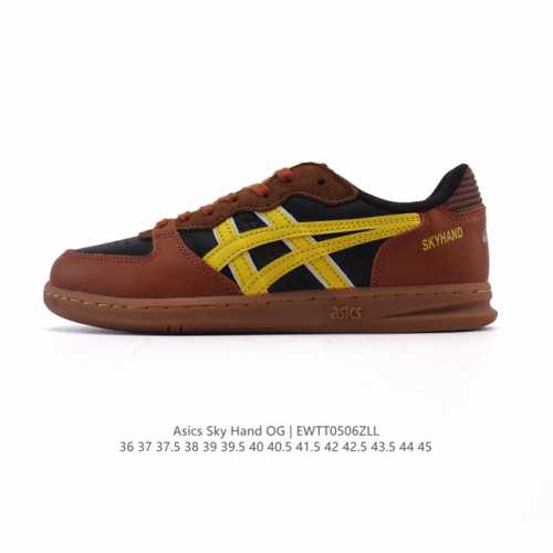 asics 亚瑟士 Skyhand Og 休闲鞋复古舒适 防滑耐磨 低帮 板鞋 男女同款运动板鞋。此款Skyhand Og设计简洁轻量，采用全猪巴革鞋面，搭配皮