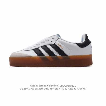 Adidas 阿迪达斯 男女同款运动鞋 三叶草Samba Velentine 休闲鞋 德训鞋 复古板鞋经典运动鞋。一款阿迪达斯的Samba面包鞋，该鞋具有厚实的 - 点击图像关闭